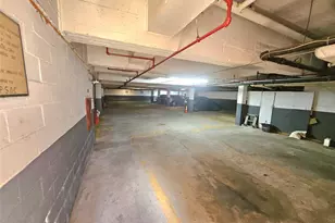 87-70 173 St, Jamaica, NY 11432 - Photo 20