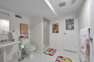 1339 E Boxwood Dr E, Hewlett, NY 11557 - Photo 24