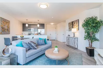 1 Dekalb Avenue #509, White Plains, NY 10605 - Photo 2