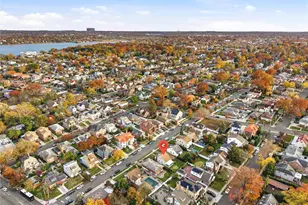 26-24 211th St, Bayside, NY 11360 - Photo 12