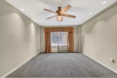 25 Lake Street #6K, White Plains, NY 10603 - Photo 22