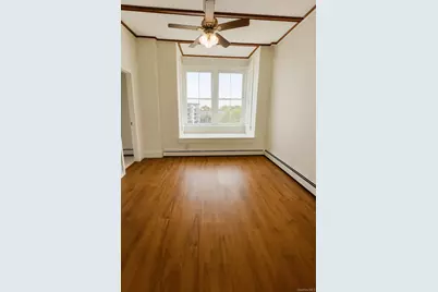 39 W Main Street, Middletown, NY 10940 - Photo 8