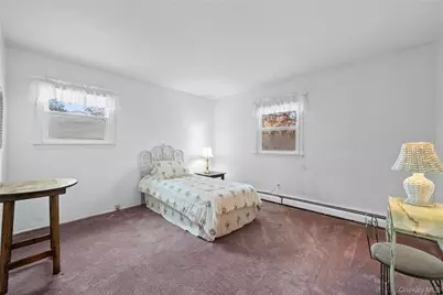 2129 Sycamore Avenue, Ronkonkoma, NY 11779 - Photo 24
