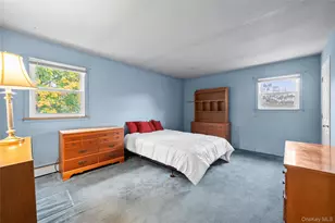 2129 Sycamore Ave, Ronkonkoma, NY 11779 - Photo 22