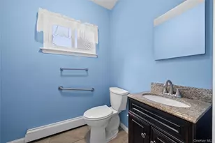 2129 Sycamore Ave, Ronkonkoma, NY 11779 - Photo 16