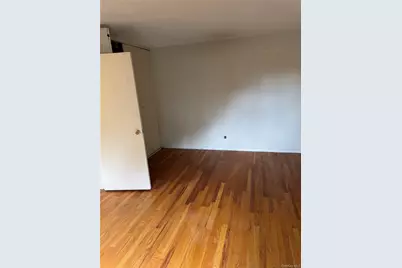 211-40 18th Avenue #4j, Bayside, NY 11360 - Photo 4
