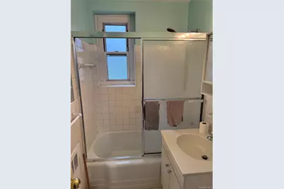 211-40 18th Avenue #4j, Bayside, NY 11360 - Photo 8
