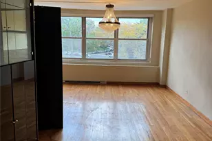 211-40 18th Ave, Bayside, NY 11360 - Photo 2