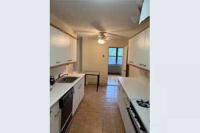 211-40 18th Avenue #4j, Bayside, NY 11360 - Photo 6