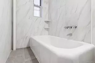 67-12 Yellowstone Blvd, Forest Hills, NY 11375 - Photo 10