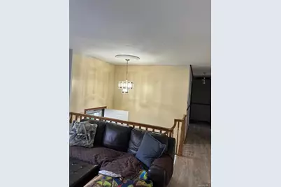 60 New Hampshire Avenue, Bay Shore, NY 11706 - Photo 8