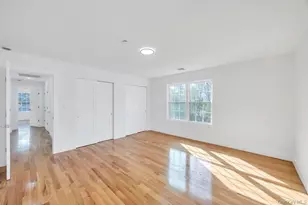 322 Miller Ave, Freeport, NY 11520 - Photo 30