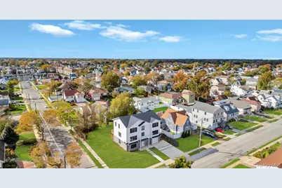 322 Miller Avenue, Freeport, NY 11520 - Photo 40