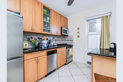 110-55 72nd Road #601, Forest Hills, NY 11375 - Photo 4