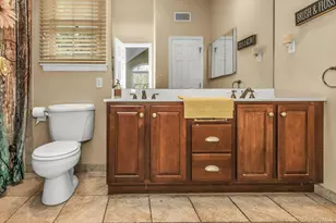 1716 Monroe Ave, Seaford, NY 11783 - Photo 18