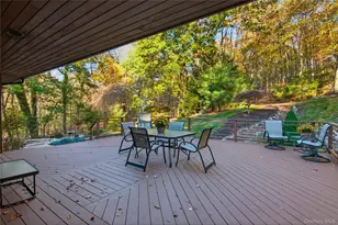 341 River Rd, Saint James, NY 11780 - Photo 32