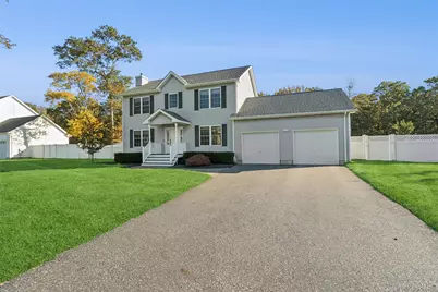 16 Mastro Court, Calverton, NY 11933 - Photo 34