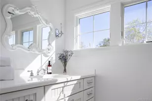 105 Waterview Dr, Southold, NY 11971 - Photo 26