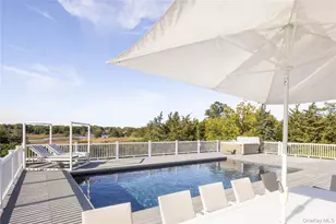 105 Waterview Dr, Southold, NY 11971 - Photo 30