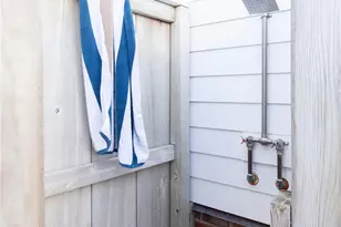 105 Waterview Dr, Southold, NY 11971 - Photo 32