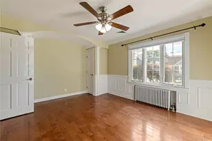 17 Cedar Dr, Farmingdale, NY 11735 - Photo 10