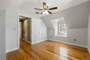 17 Cedar Dr, Farmingdale, NY 11735 - Photo 14