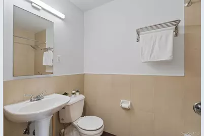 2360 Amsterdam Avenue #2C, New York, NY 10033 - Photo 12