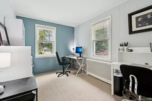 257 Bryant Ave, Floral Park, NY 11001 - Photo 18