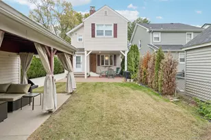 257 Bryant Ave, Floral Park, NY 11001 - Photo 24