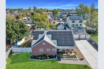 11 W 2nd Street, Deer Park, NY 11729 - Photo 32