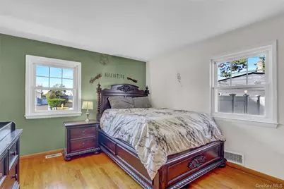 11 W 2nd Street, Deer Park, NY 11729 - Photo 20