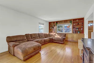 11 W 2nd Street, Deer Park, NY 11729 - Photo 10