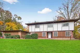 2 Kings Gate Rd, Suffern, NY 10901 - Photo 8