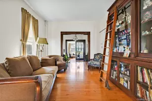 86-09 104th St, Richmond Hill North, NY 11418 - Photo 8