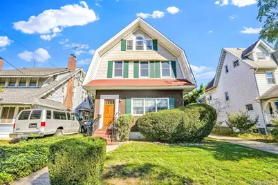 86-09 104th Street, Richmond Hill North, NY 11418 - Photo 1