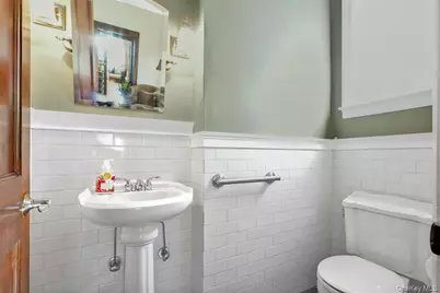 86-09 104th Street, Richmond Hill North, NY 11418 - Photo 22