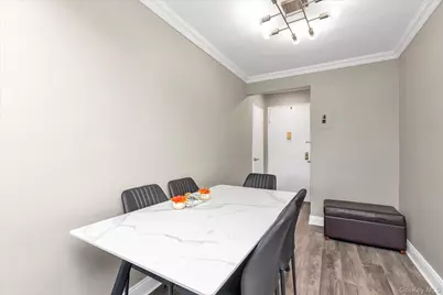 290 Atlantic Avenue #211, East Rockaway, NY 11518 - Photo 4