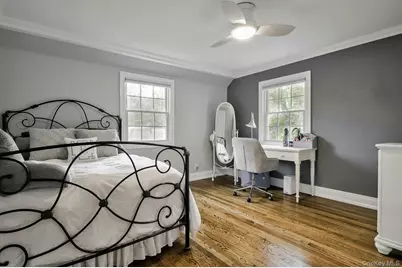 9 Monfort Drive, Huntington, NY 11743 - Photo 30