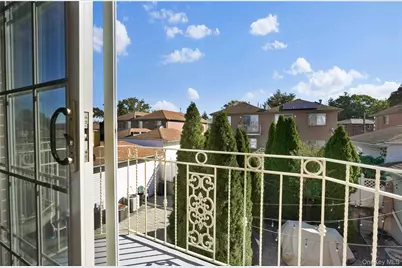 88-20 70th Road, Forest Hills, NY 11375 - Photo 20