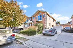 88-20 70th Rd, Forest Hills, NY 11375 - Photo 30