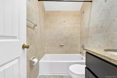 88-20 70th Road, Forest Hills, NY 11375 - Photo 22