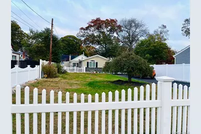 219 Litchfield Avenue, Babylon, NY 11702 - Photo 1