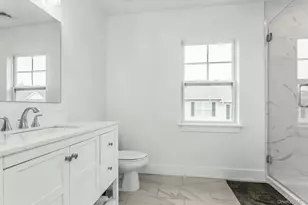 512 Breton Wy, Glen Cove, NY 11542 - Photo 12