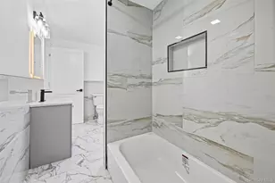 72 Woodside Ave, Freeport, NY 11520 - Photo 14