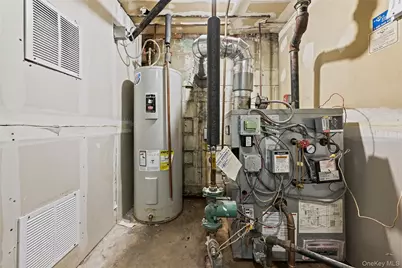 72 Woodside Avenue, Freeport, NY 11520 - Photo 26