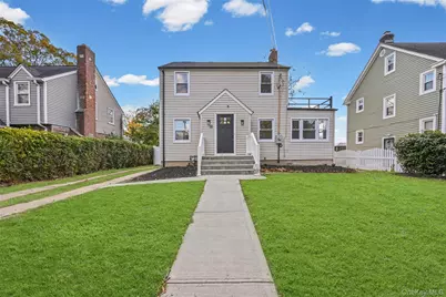72 Woodside Avenue, Freeport, NY 11520 - Photo 1