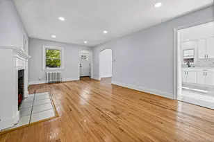 72 Woodside Ave, Freeport, NY 11520 - Photo 6