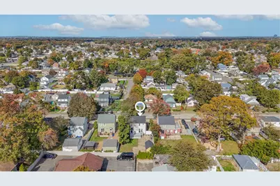 72 Woodside Avenue, Freeport, NY 11520 - Photo 32