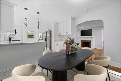 72 Woodside Avenue, Freeport, NY 11520 - Photo 8