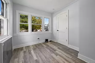 72 Woodside Ave, Freeport, NY 11520 - Photo 12